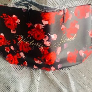 Victoria Secret tote bag “New”